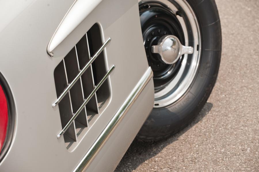  Mercedes-Benz 300 SL 1955 года  (фото 185 из 233)
